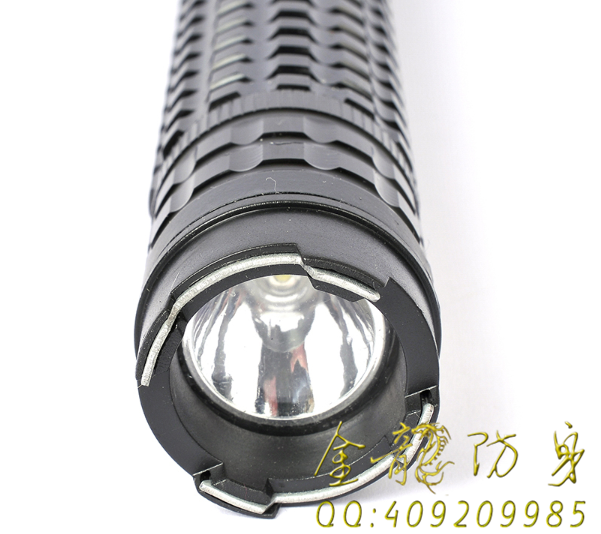 黑鷹X8超級合金鋰電電擊防身器