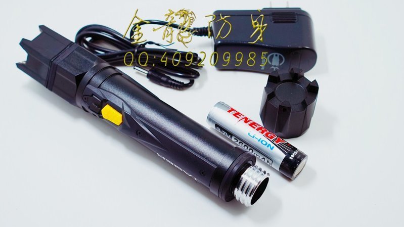 TASER?StrikeLight美國泰瑟高壓電擊器