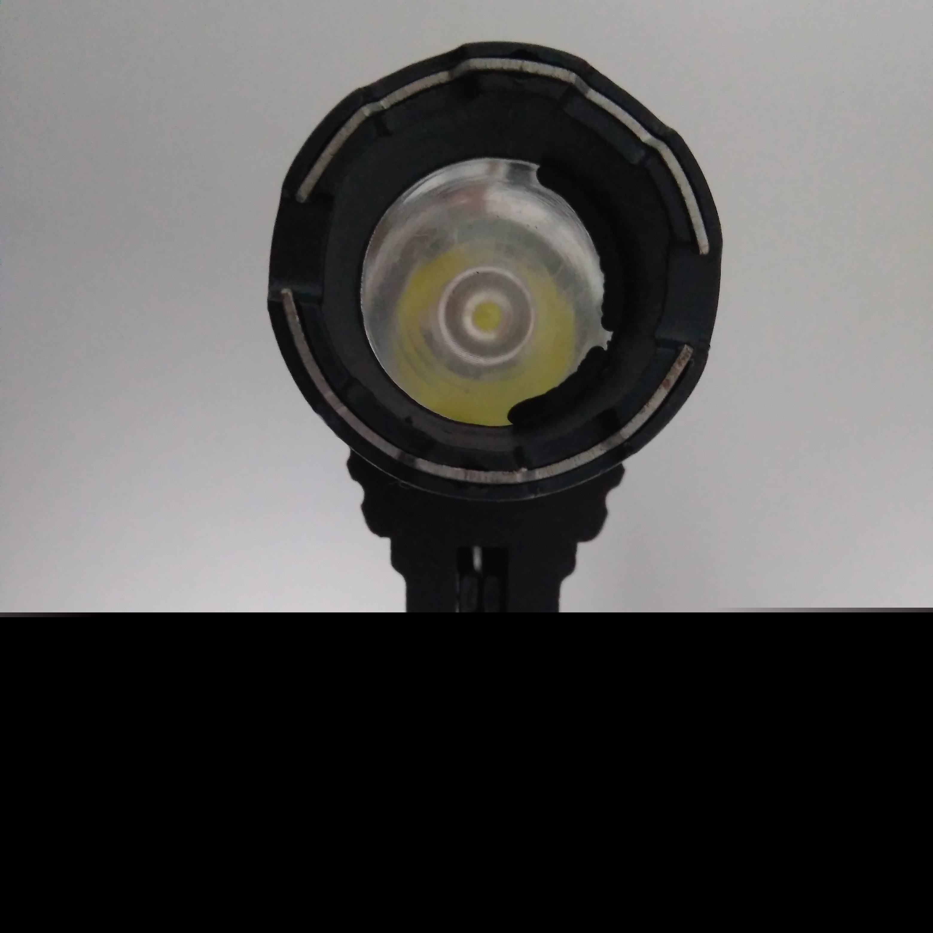H-8型戰(zhàn)狼防身電擊